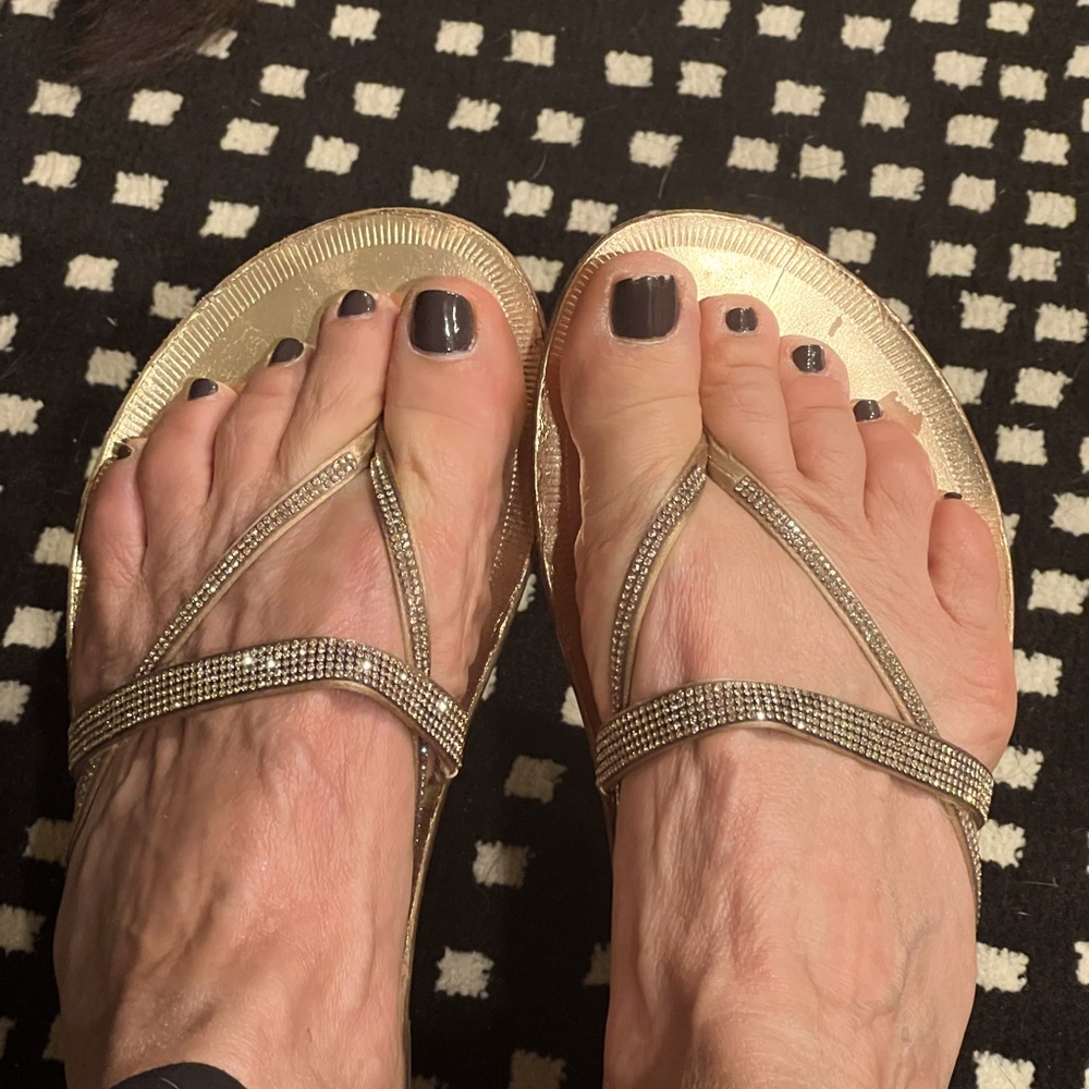 Pedro Garcia diamanté strappy sandals/ says 6 but fit like a size 8 😵‍💫